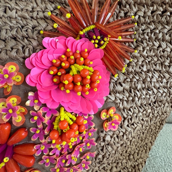 Handcrafted in India shoulder bag with flowers - Picture 5 of 6
